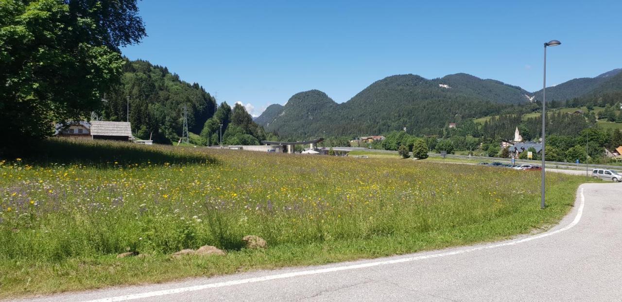Al Sentiero Di Charly Bed and Breakfast Tarvisio Buitenkant foto