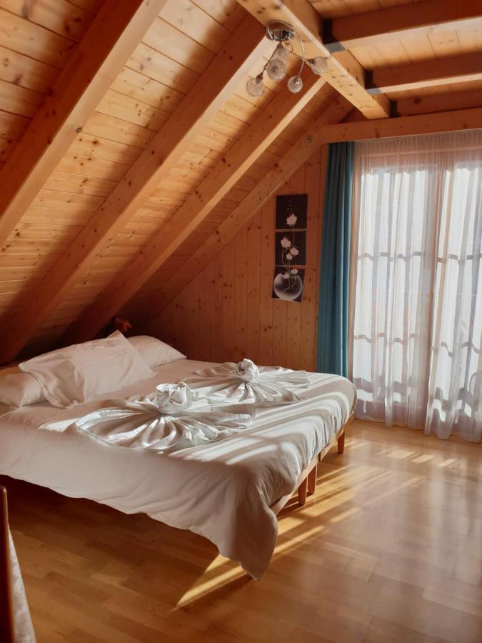 Al Sentiero Di Charly Bed and Breakfast Tarvisio Buitenkant foto